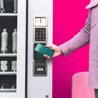 people-vending-pink4